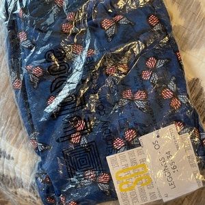 NWT, still in bag Lularoe American OS legging